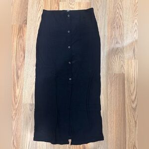 Black midi skirt